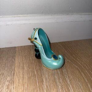 disney jasmine shoe ornament